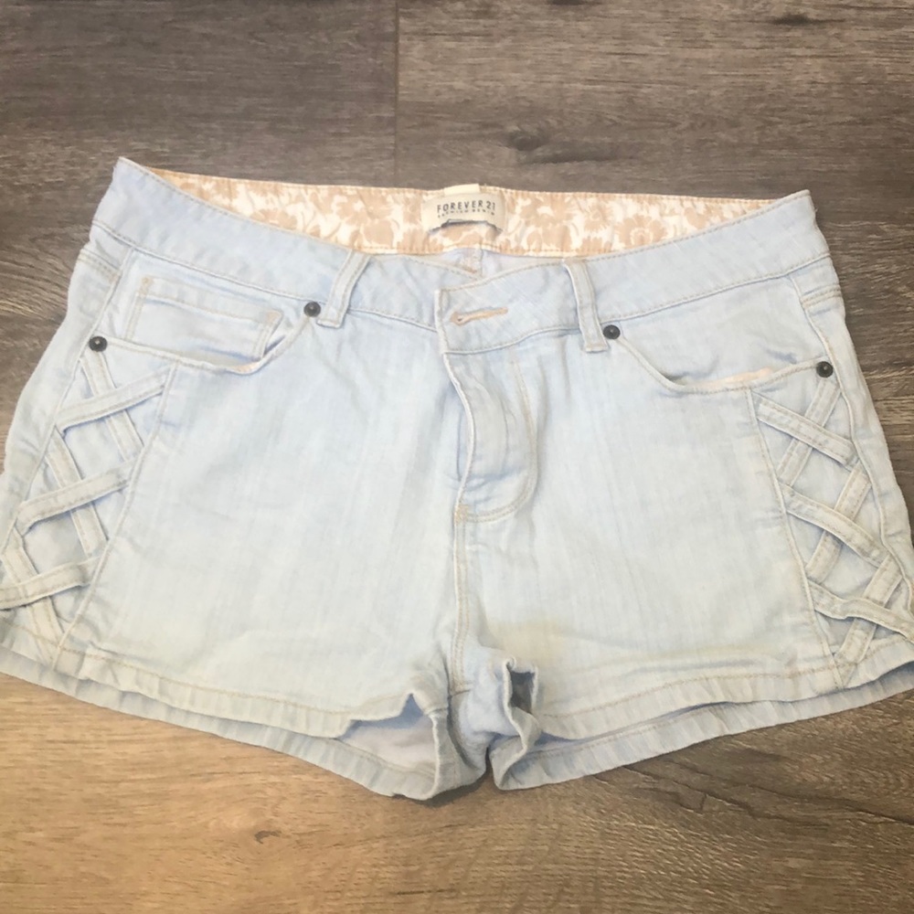 Cute jean shorts